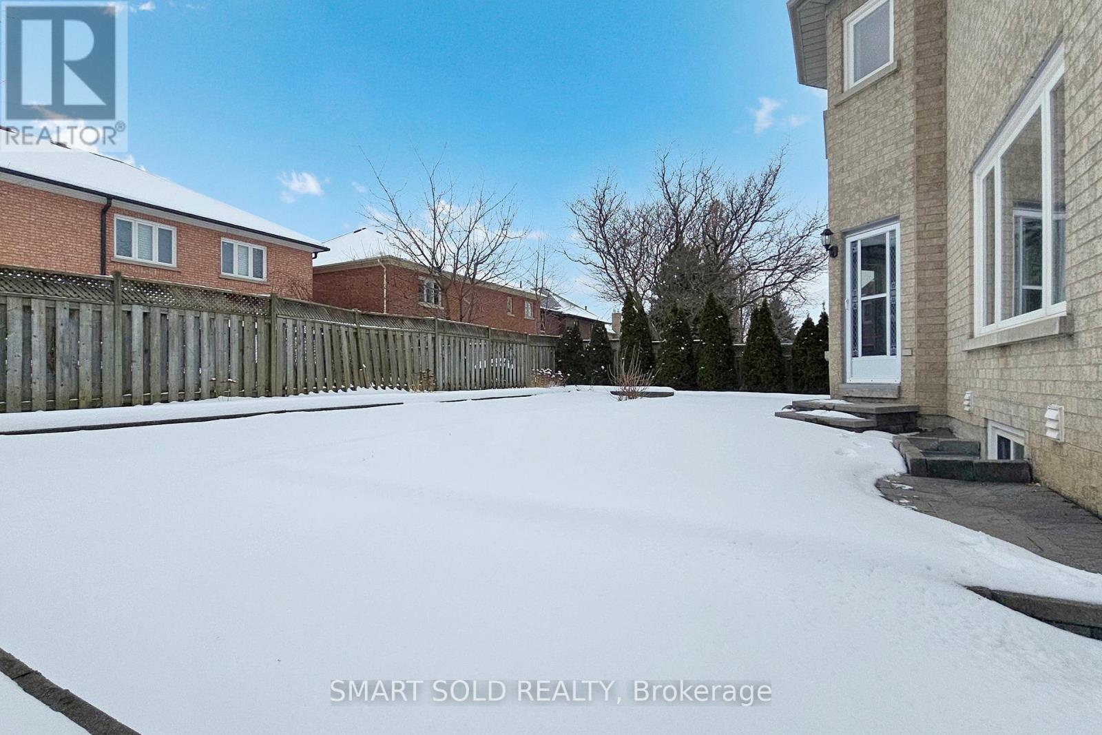 31 Black Walnut Crescent, Richmond Hill, Ontario  L4B 3S3 - Photo 40 - N13915316