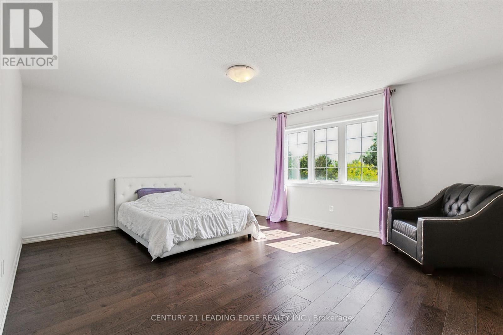 309 Gibson Circle, Bradford West Gwillimbury, Ontario  L3Z 0X2 - Photo 17 - N13917426