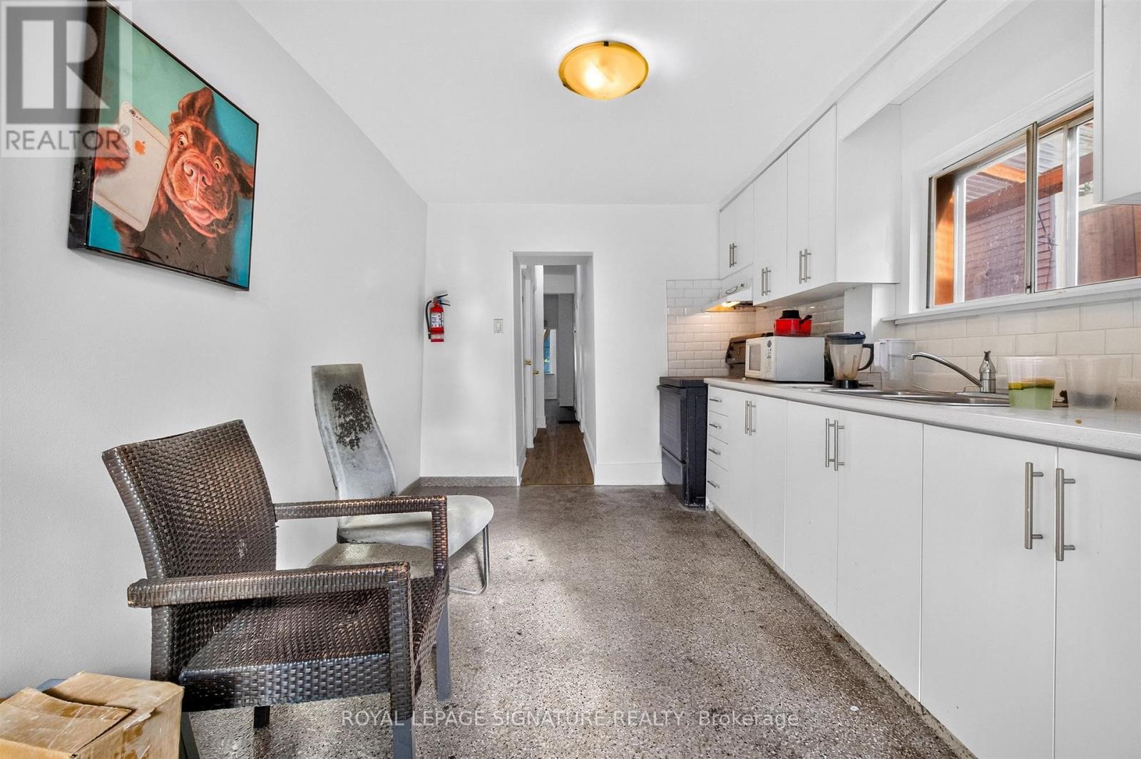212 Lippincott Street, Toronto, Ontario  M5S 2P5 - Photo 3 - C13885852
