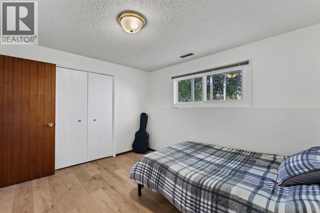 253 11 Street NE, Medicine Hat, Alberta  T1A 6A8 - Photo 27 - A2347109
