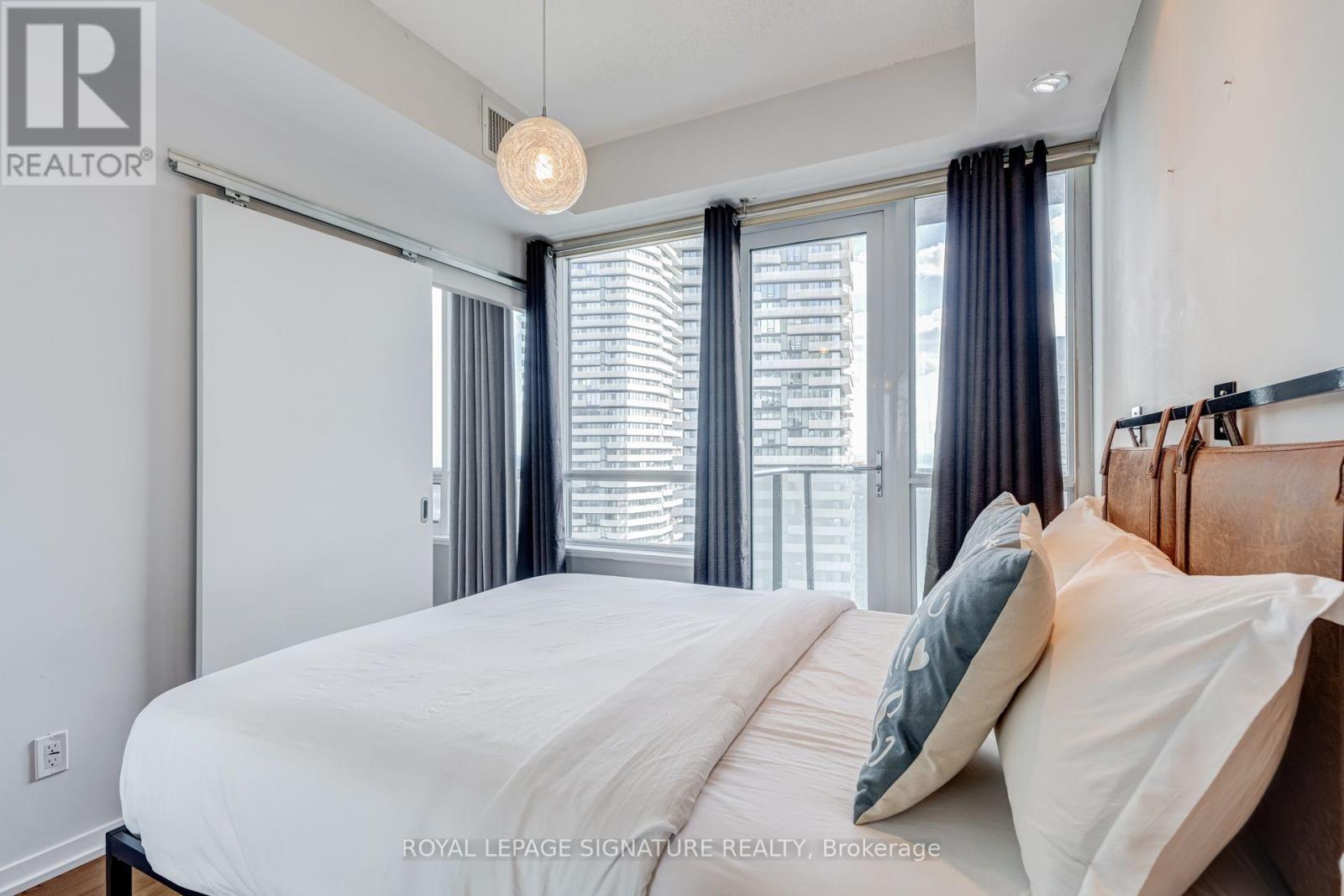 4310 - 65 Bremner Boulevard, Toronto, Ontario  M5J 0A7 - Photo 18 - C13885864