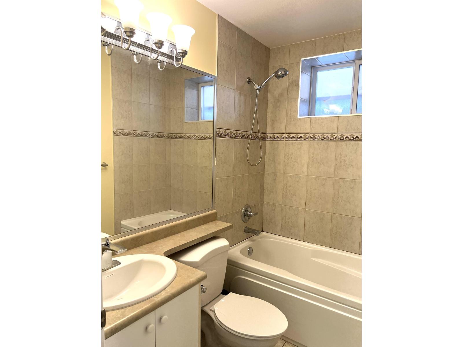 16121 111a Avenue, Surrey, British Columbia  V4N 4T1 - Photo 8 - R3159625