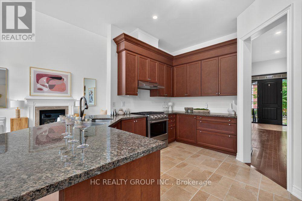 39 Royal West Road, Markham, Ontario  L6C 0L5 - Photo 25 - N13922000