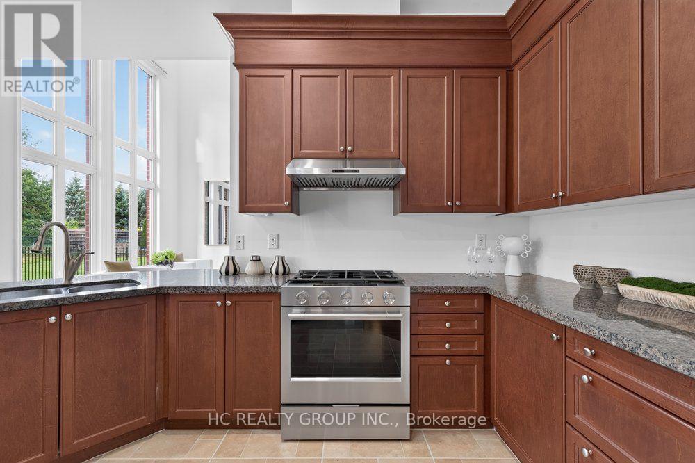 39 Royal West Road, Markham, Ontario  L6C 0L5 - Photo 27 - N13922000