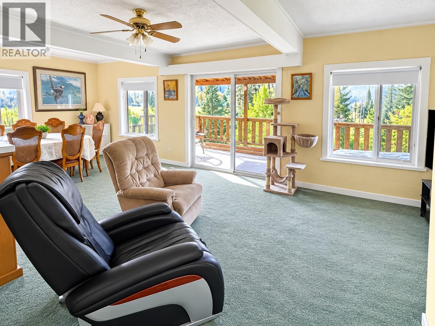 2460 Pye Road Road, Clearwater, British Columbia  V0E 1N1 - Photo 11 - 10397742