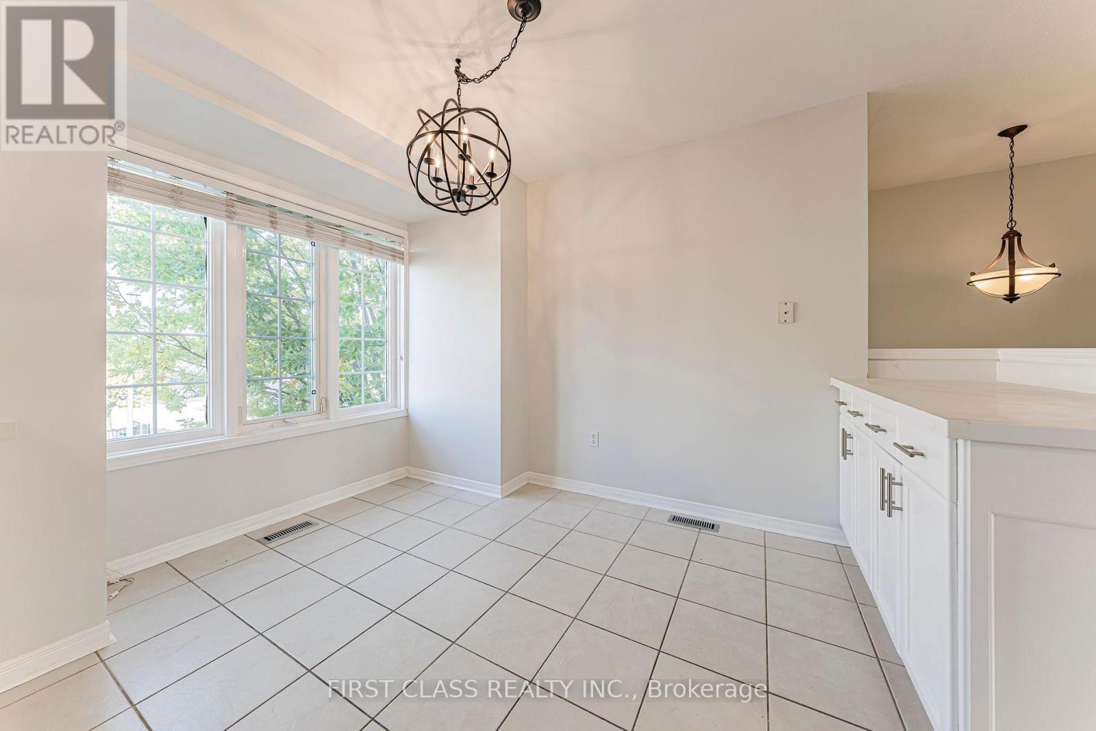 24 - 5110 Fairview Street, Burlington (Appleby), Ontario  L7L 7H6 - Photo 11 - W13926772