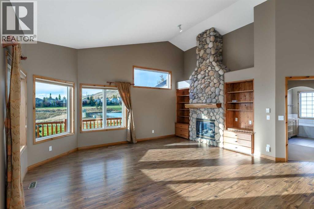 118 Gleneagles View, Cochrane, Alberta  T4C 1P3 - Photo 11 - A2351712