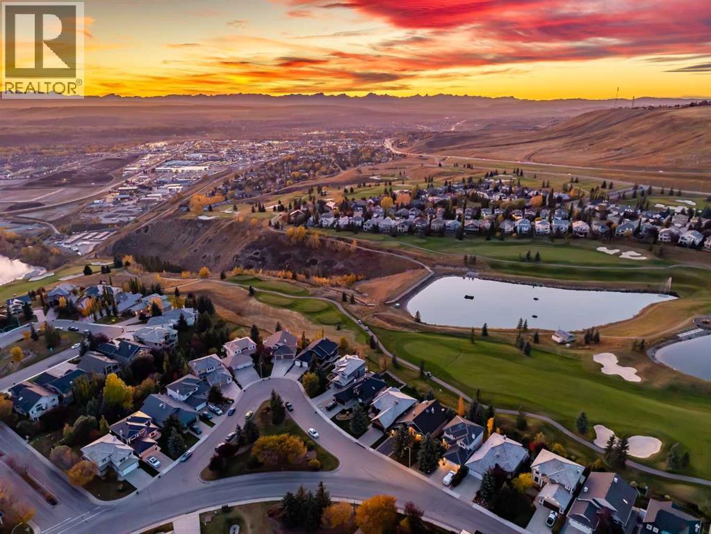 118 Gleneagles View, Cochrane, Alberta  T4C 1P3 - Photo 1 - A2351712