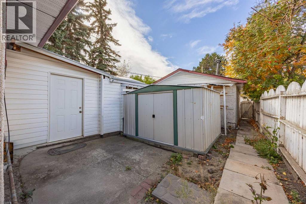 9843 Auburn Road SE, Calgary, Alberta  T2J 1C9 - Photo 21 - A2351814