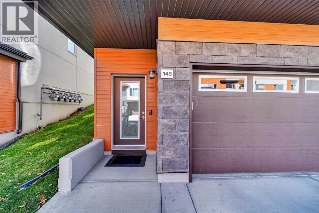 145 Shawnee Common Sw, Calgary, Alberta  T2Y 0P9 - Photo 2 - A2349577