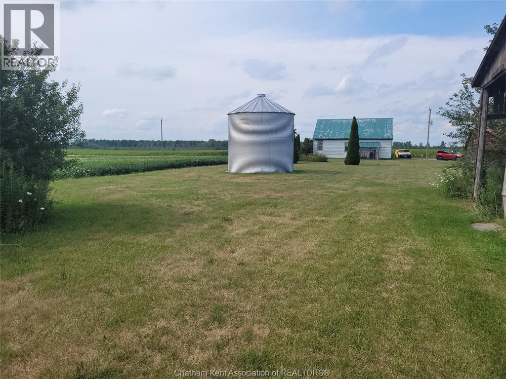221 Holt Line, St Clair, Ontario N0P 2B0 - Photo 18 - 26019425