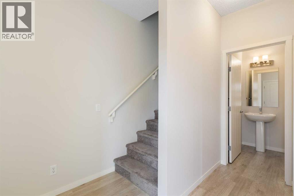 980 Nolan Hill Boulevard NW, Calgary, Alberta  T3R 0Z7 - Photo 2 - A2351821