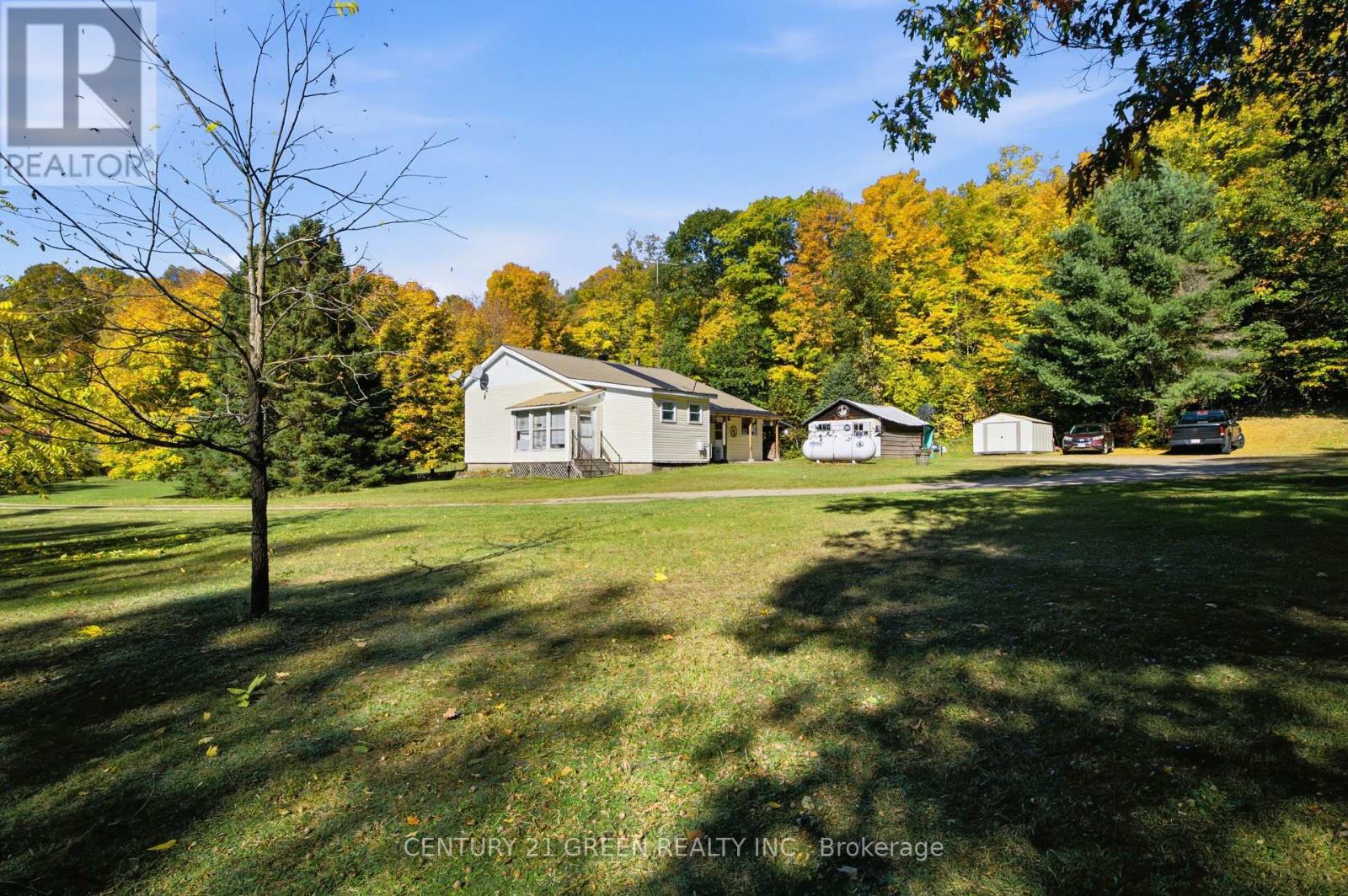 3192 MATAWATCHAN ROAD, Greater Madawaska, Ontario