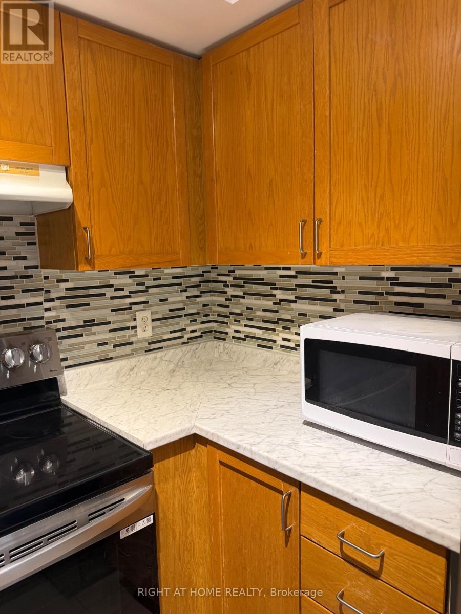 908 - 26 Olive Avenue, Toronto, Ontario  M2N 7G7 - Photo 6 - C13933658