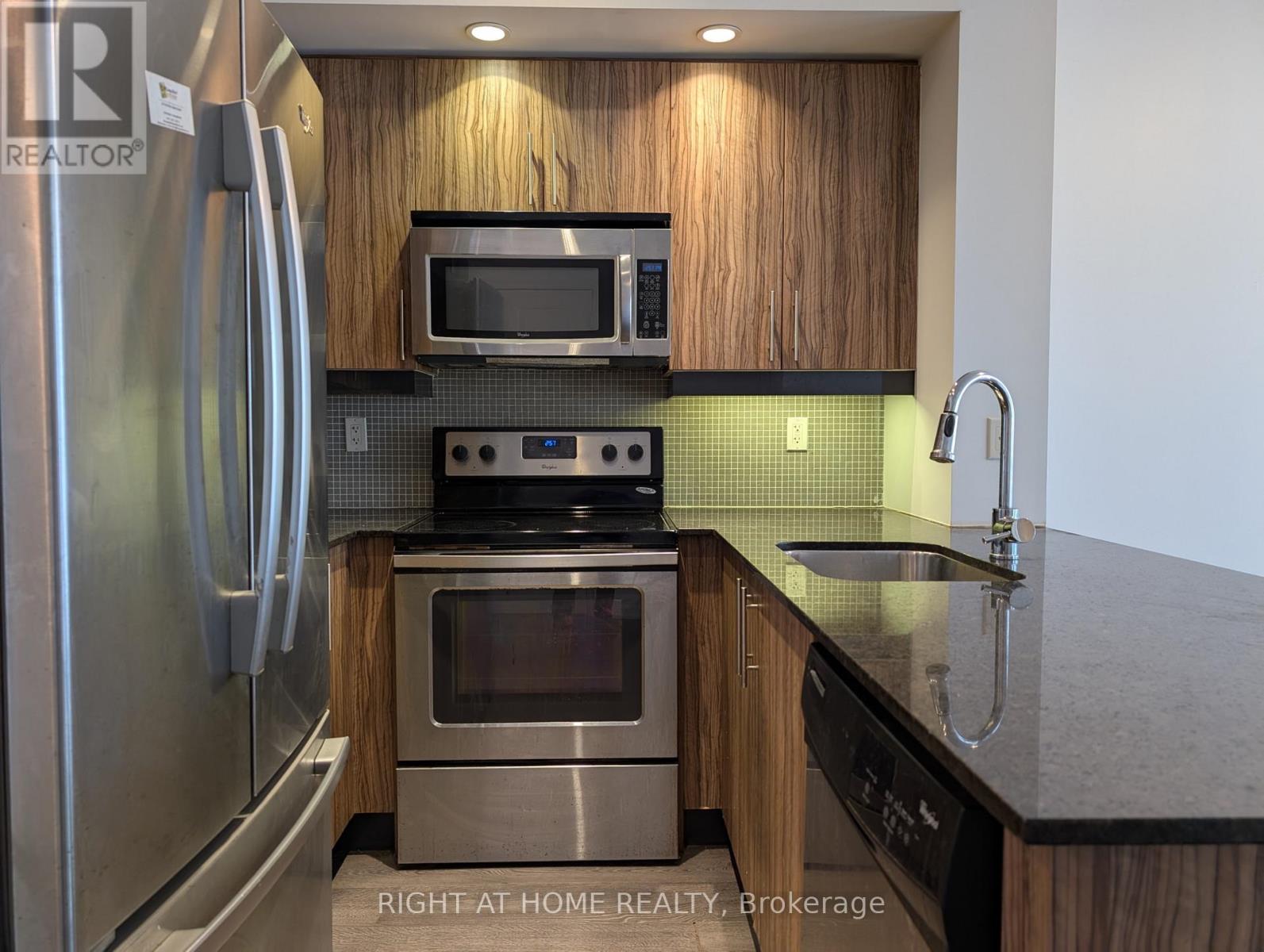 1108 - 65 East Liberty Street, Toronto, Ontario  M6K 3R2 - Photo 2 - C13933676