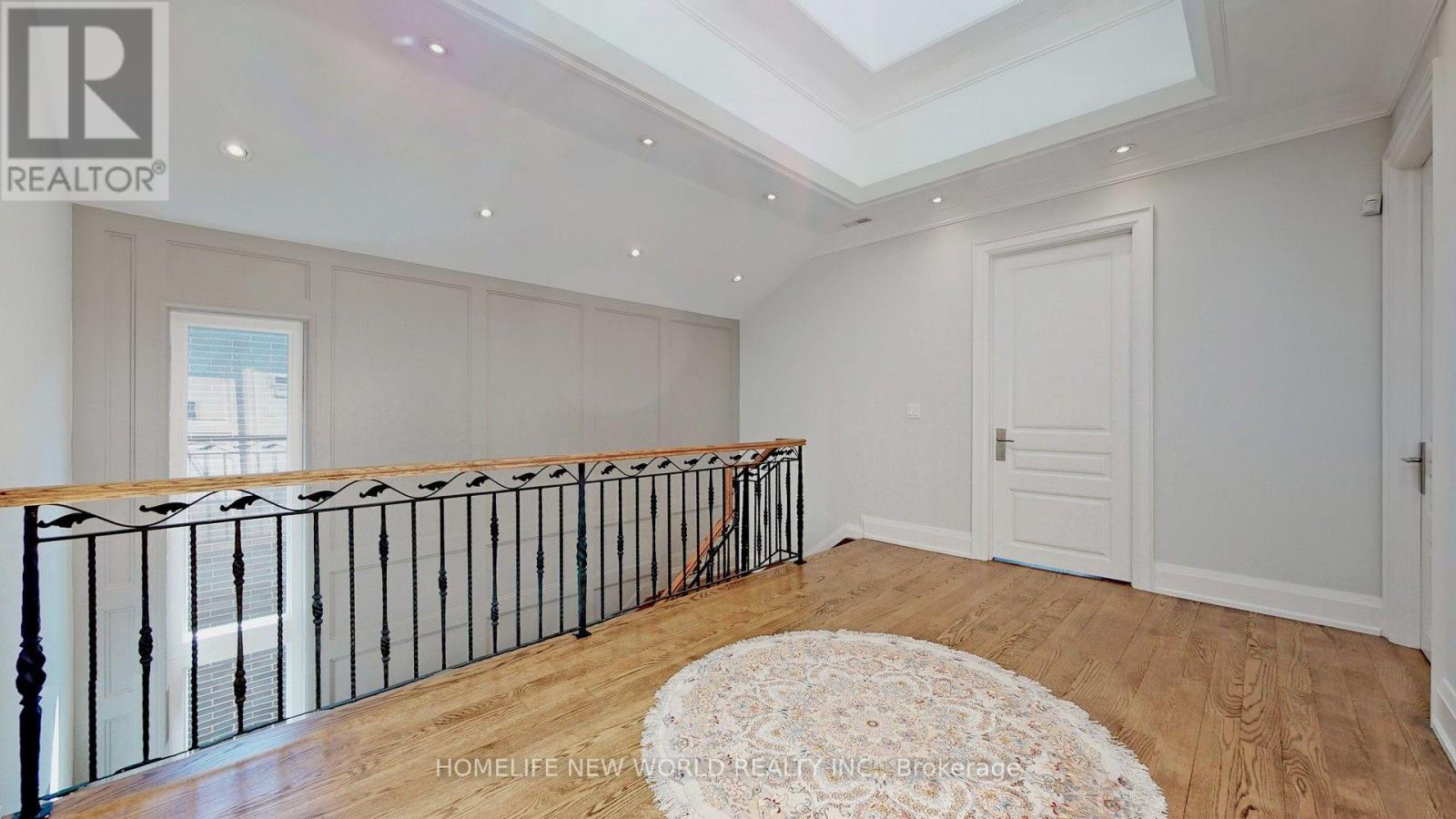 302 Johnston Avenue, Toronto, Ontario  M2N 1H7 - Photo 21 - C13933864
