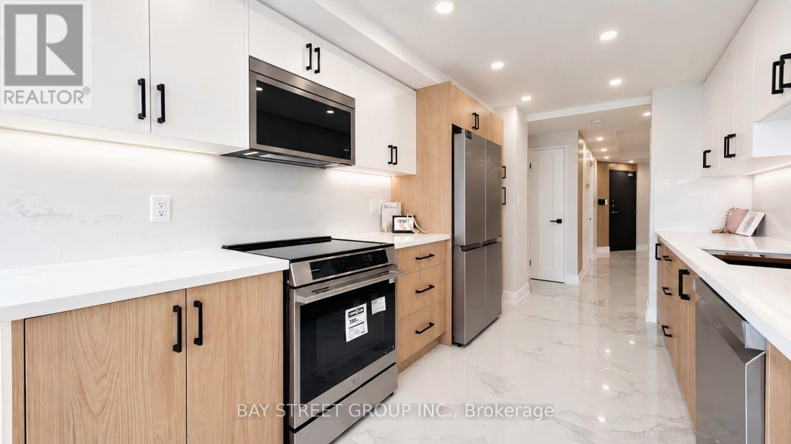 2201 - 85 Skymark Drive, Toronto, Ontario  M2H 3P2 - Photo 8 - C13934016