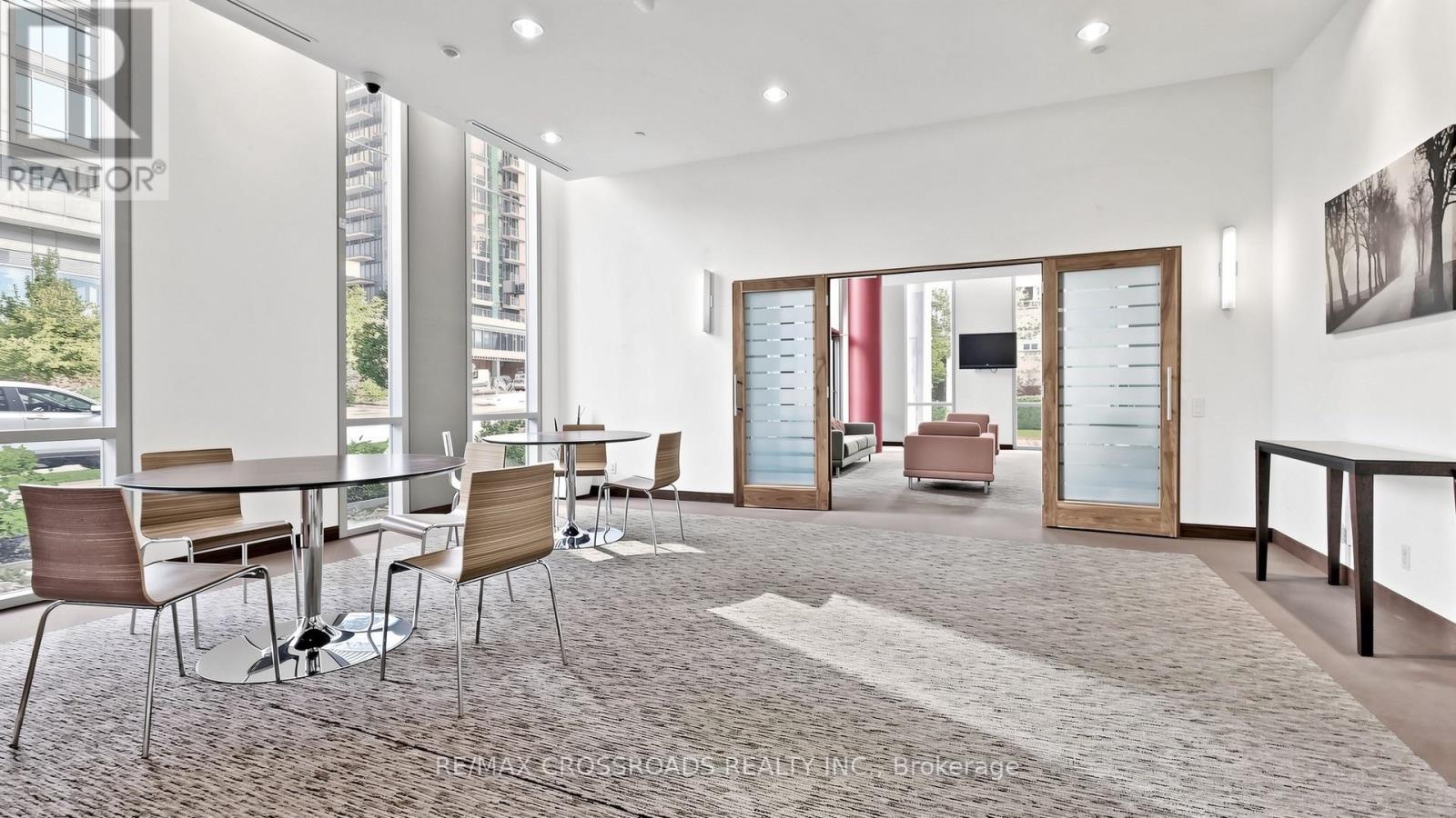 606 - 30 Canterbury Place, Toronto, Ontario  M2N 0B9 - Photo 22 - C13934958
