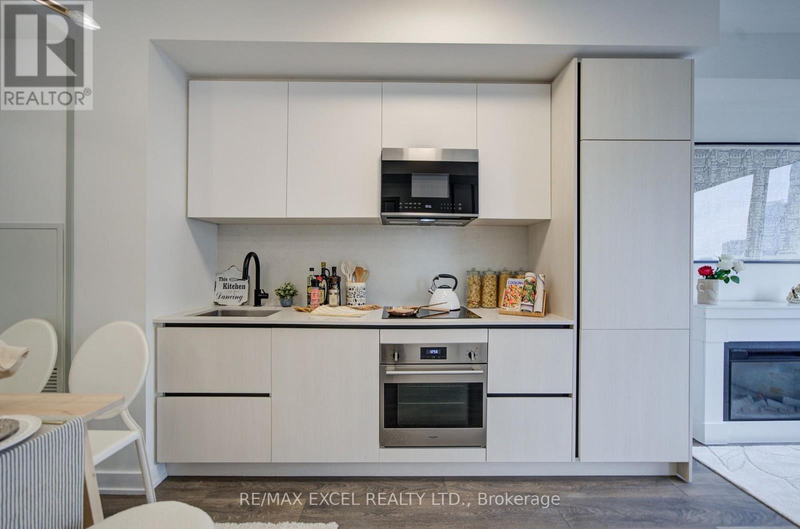 2708 - 108 Peter Street, Toronto, Ontario  M5V 0W2 - Photo 13 - C13935510