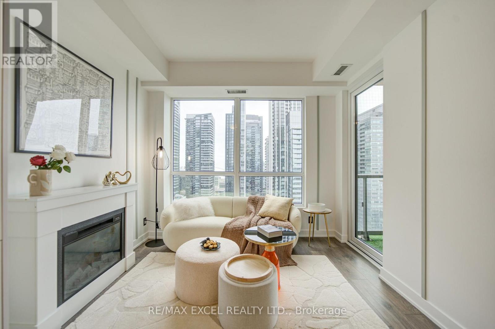 2708 - 108 Peter Street, Toronto, Ontario  M5V 0W2 - Photo 18 - C13935510