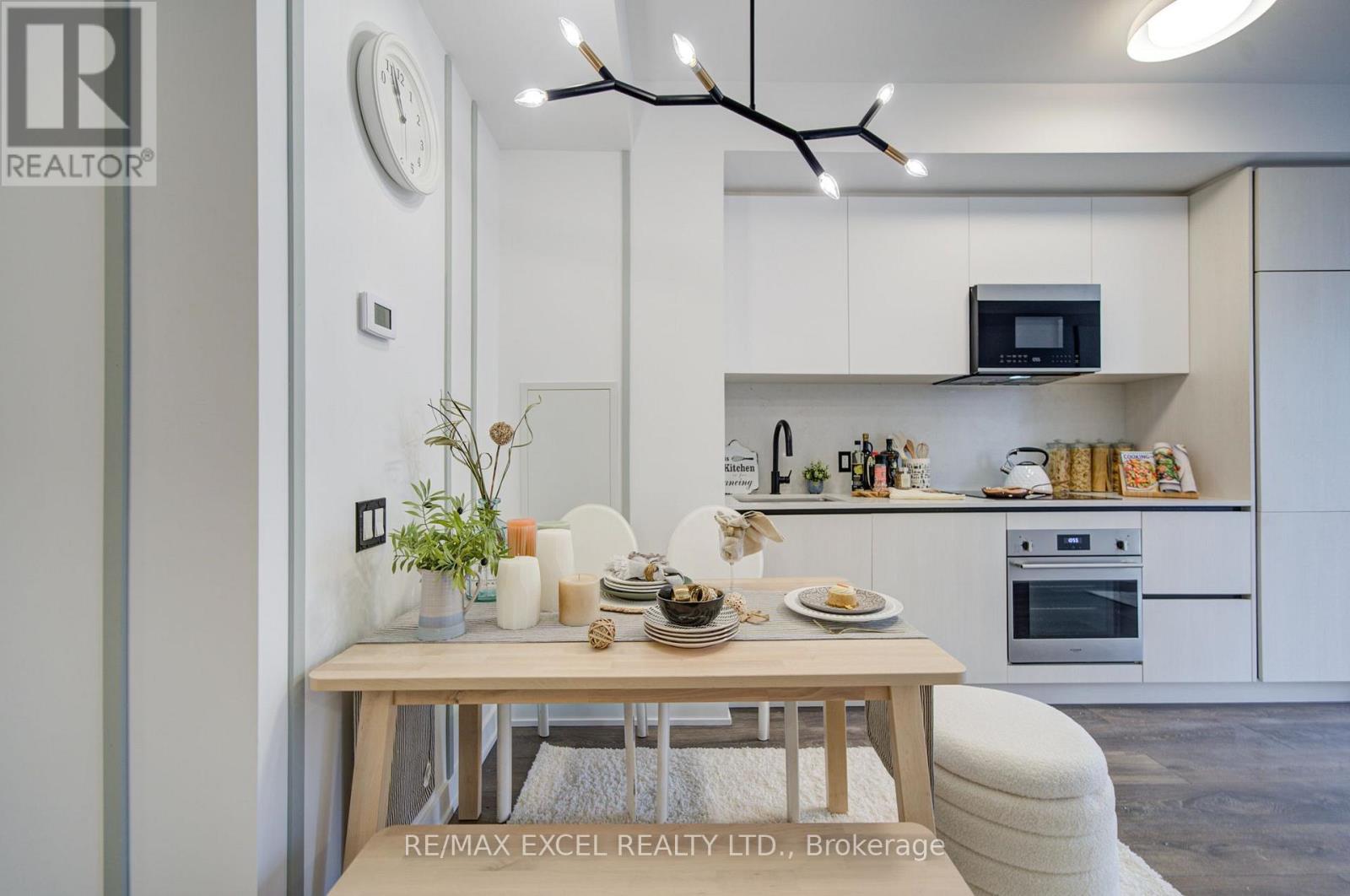2708 - 108 Peter Street, Toronto, Ontario  M5V 0W2 - Photo 8 - C13935510