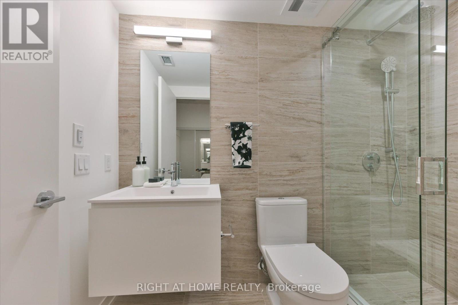 404 - 761 Queen Street E, Toronto, Ontario  M4M 1H3 - Photo 19 - E13933826