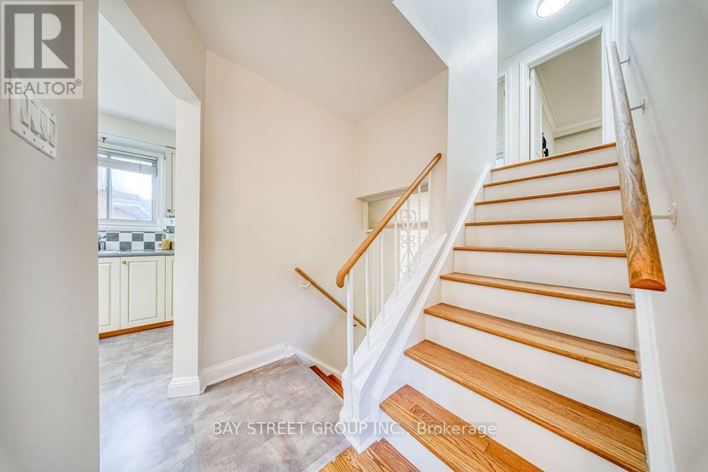 936 Scarborough Golf Clu Road, Toronto, Ontario  M1G 1J9 - Photo 29 - E13934396