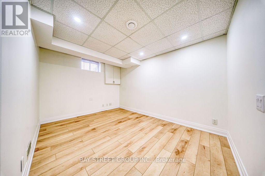 936 Scarborough Golf Clu Road, Toronto, Ontario  M1G 1J9 - Photo 32 - E13934396