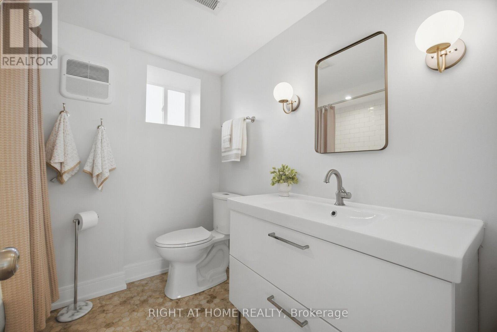 643 Perry Crescent, Oshawa, Ontario  L1J 2E4 - Photo 36 - E13934890