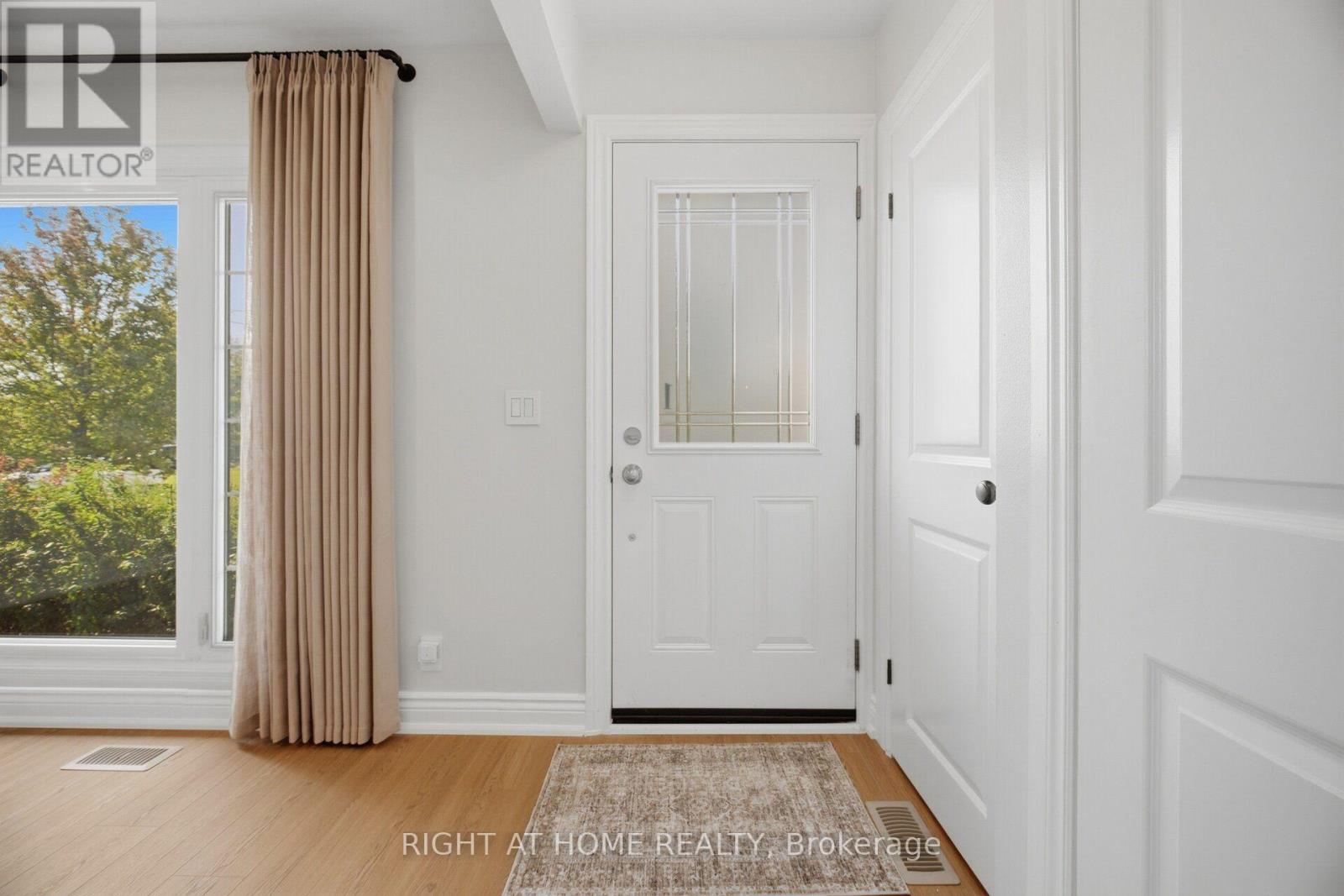 643 Perry Crescent, Oshawa, Ontario  L1J 2E4 - Photo 7 - E13934890