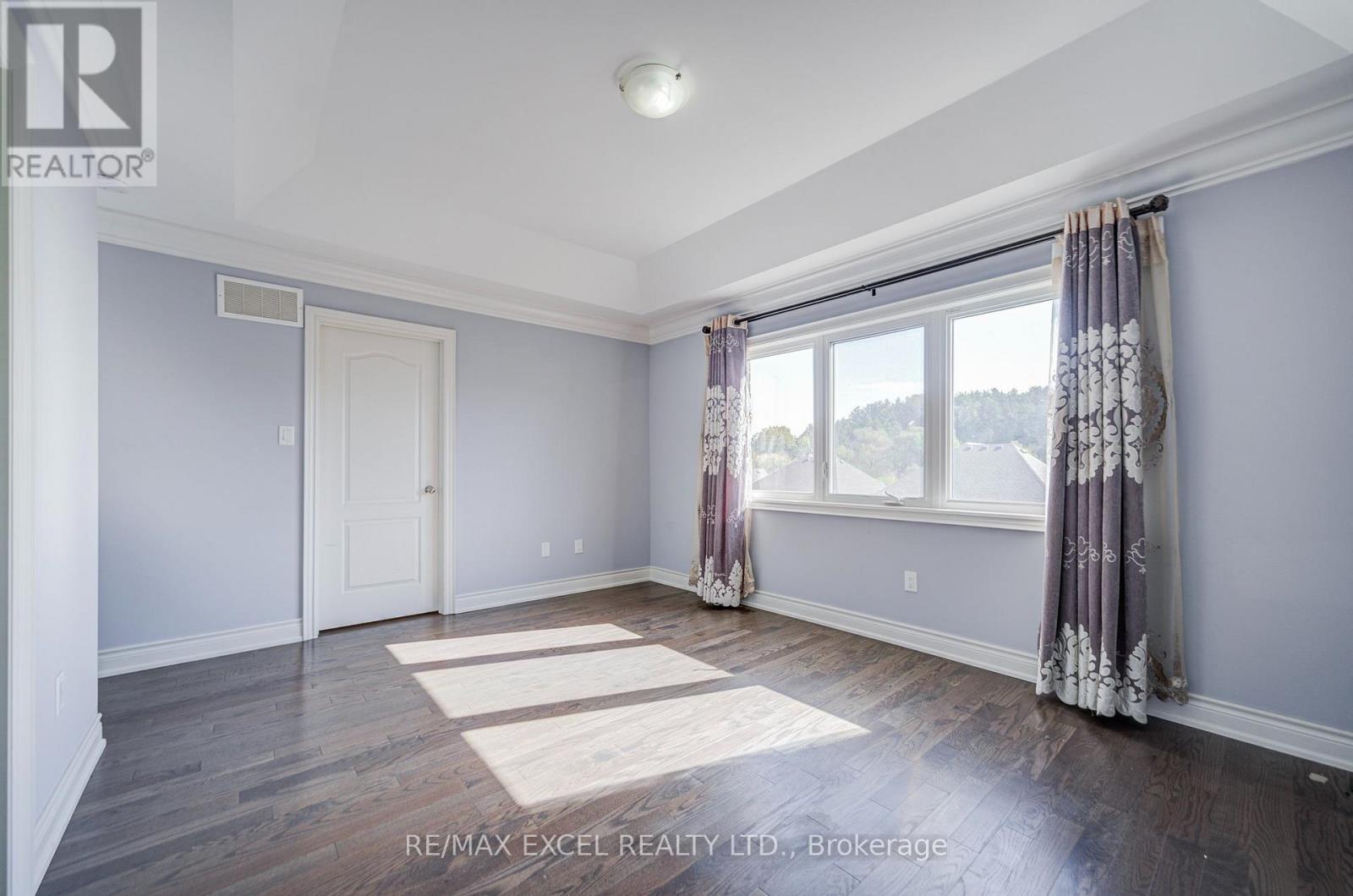 132 Meadow Vista Crescent, East Gwillimbury, Ontario  L9N 0T4 - Photo 32 - N13933940