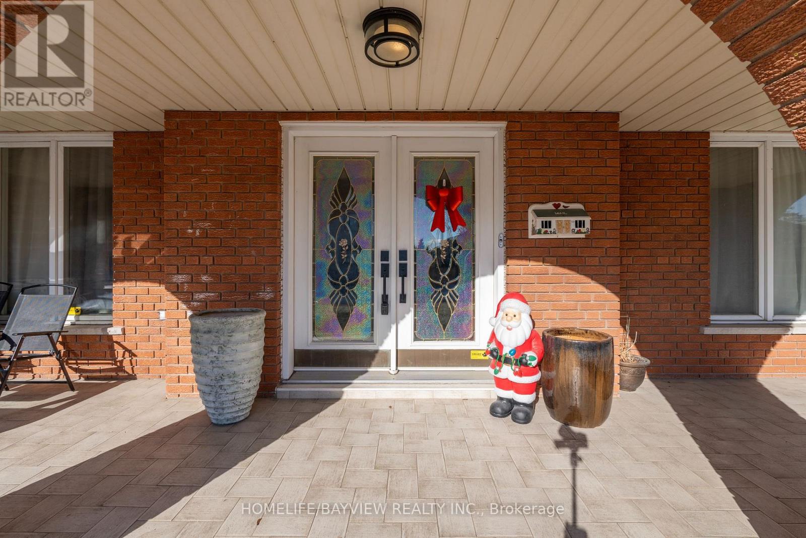 16 Roosevelt Drive, Richmond Hill, Ontario  L4C 6V3 - Photo 3 - N13935246