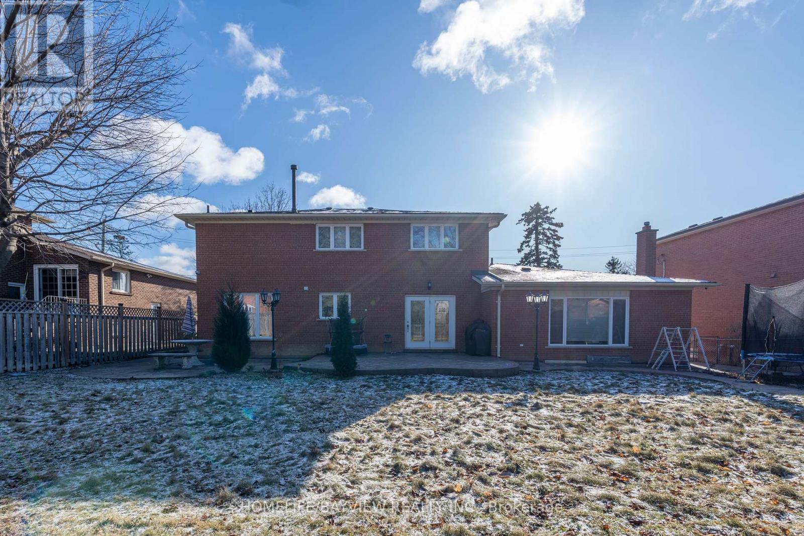 16 Roosevelt Drive, Richmond Hill, Ontario  L4C 6V3 - Photo 32 - N13935246