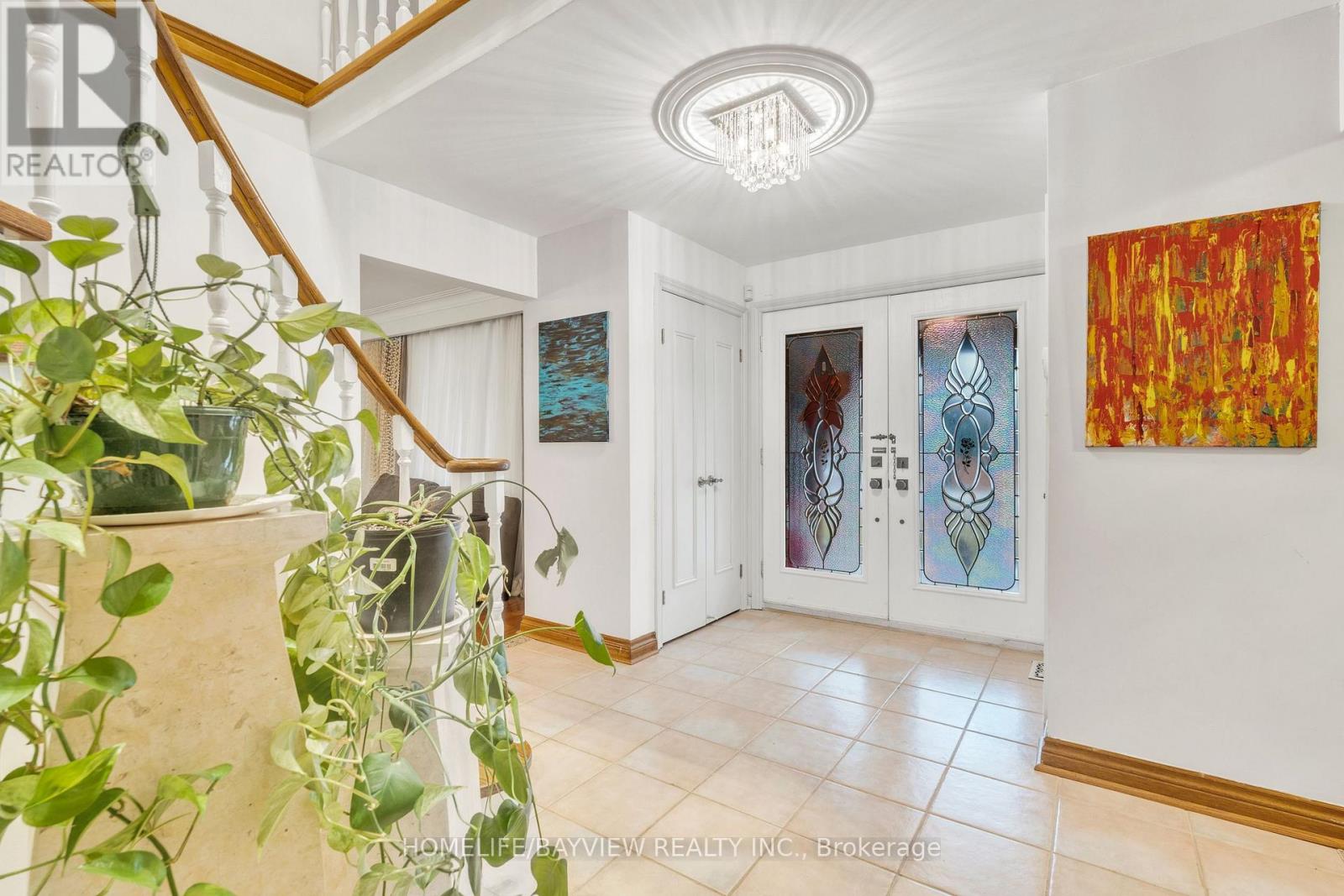 16 Roosevelt Drive, Richmond Hill, Ontario  L4C 6V3 - Photo 5 - N13935246