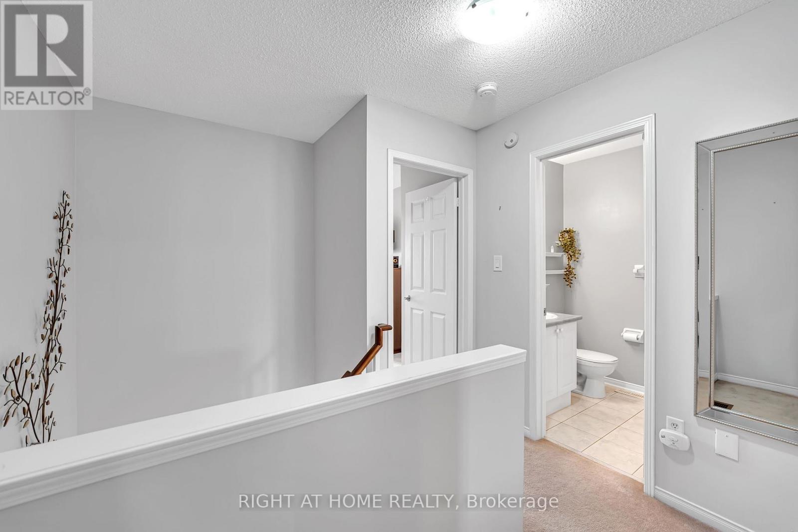 3370 Redpath Circle, Mississauga, Ontario  L5N 8R1 - Photo 20 - W13933918