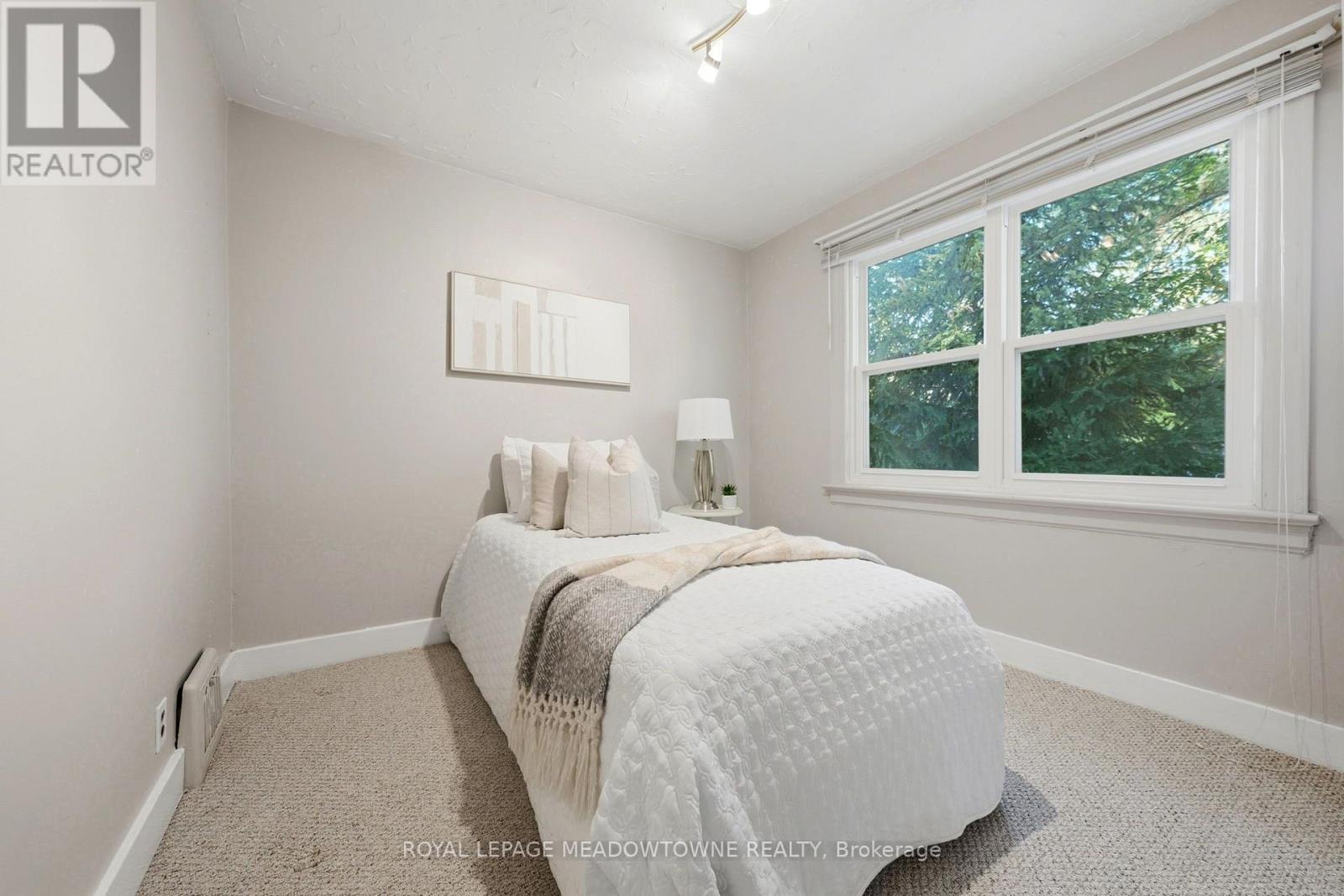 33 Durham Street, Halton Hills, Ontario  L7G 1Z8 - Photo 21 - W13934048
