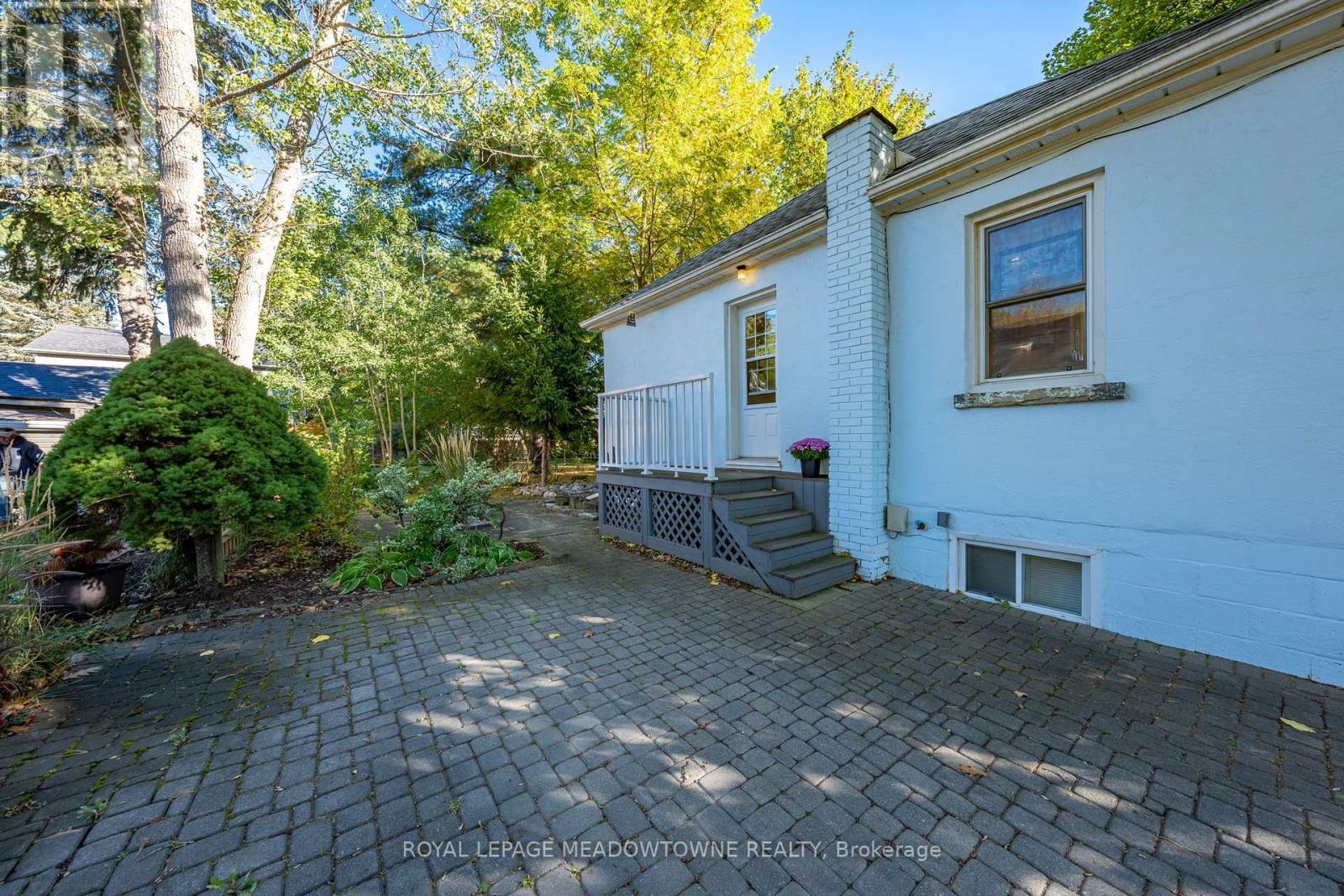 33 Durham Street, Halton Hills, Ontario  L7G 1Z8 - Photo 39 - W13934048