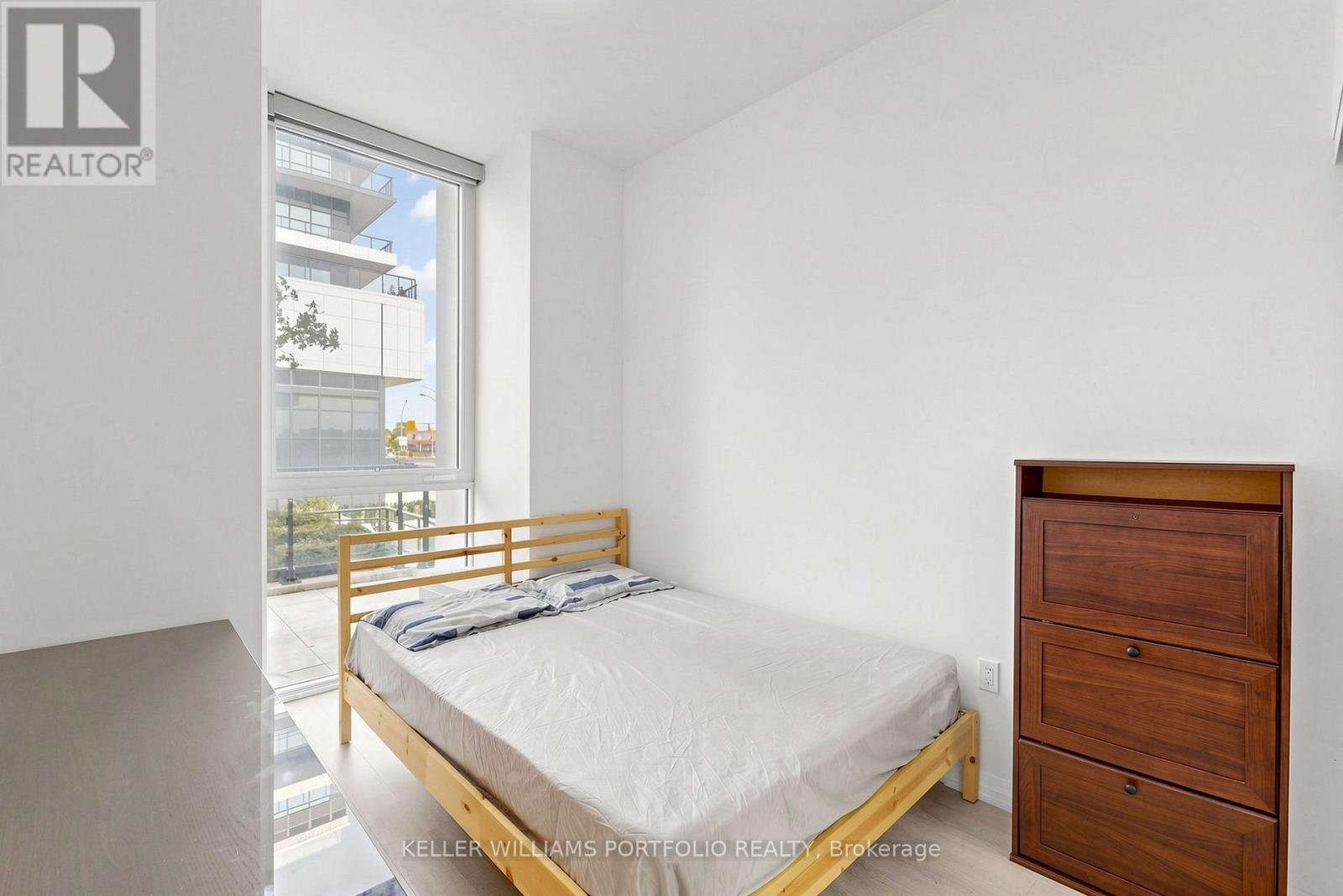 112 - 35 Watergarden Drive, Mississauga, Ontario  L5R 0G8 - Photo 5 - W13934484