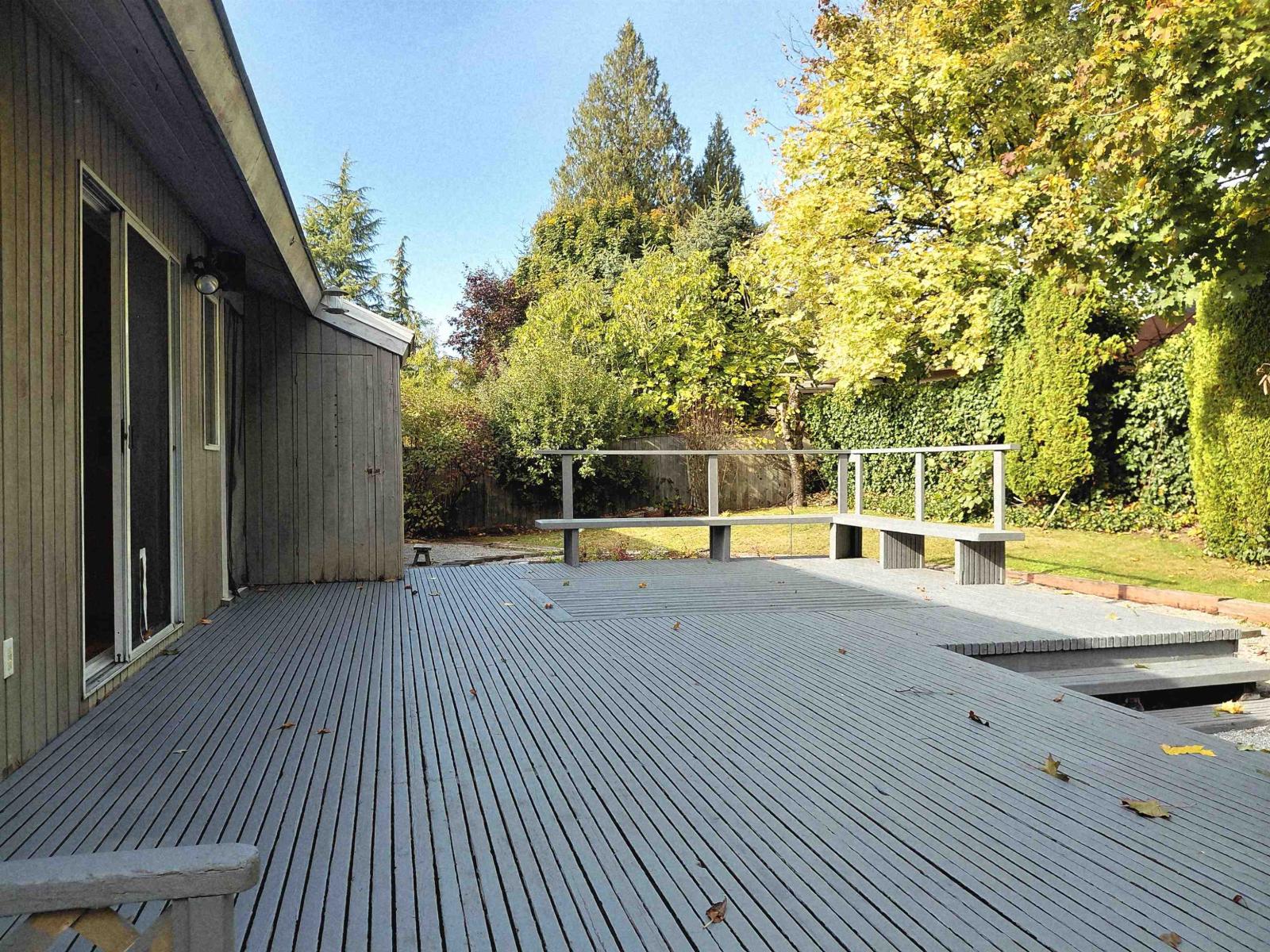 10430 Fraserglen Drive, Surrey, British Columbia  V4N 1T5 - Photo 8 - R3173028