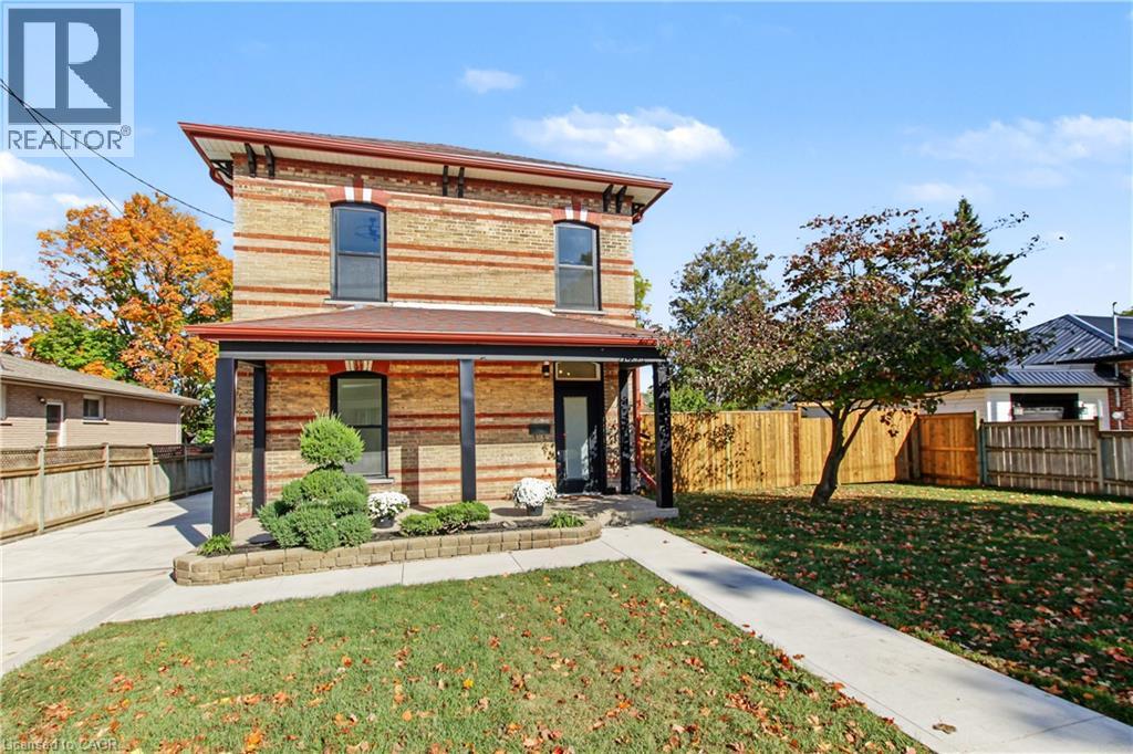 657 FRANCES Street, Woodstock, Ontario