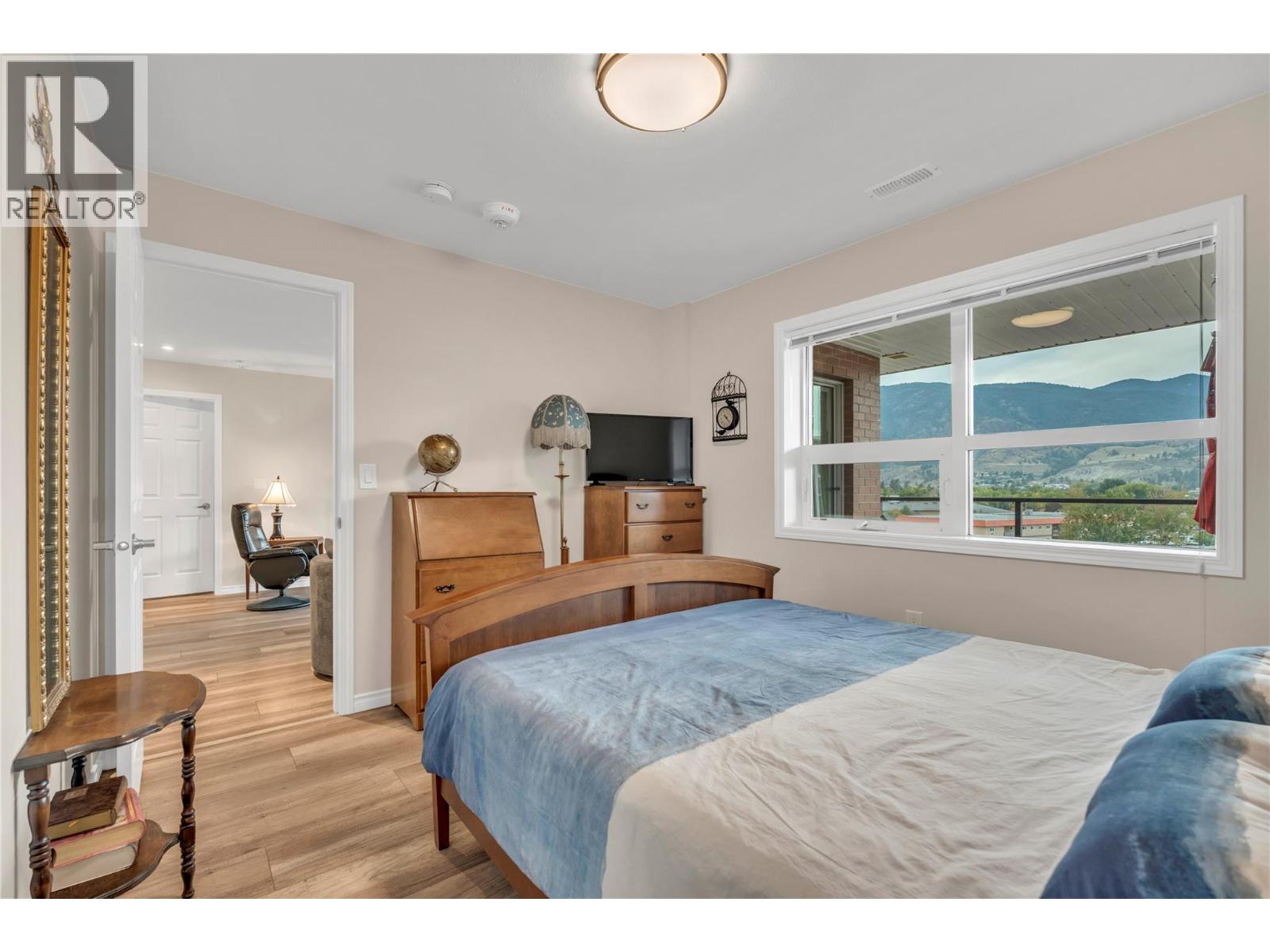 3346 SKAHA LAKE Road Unit# 704