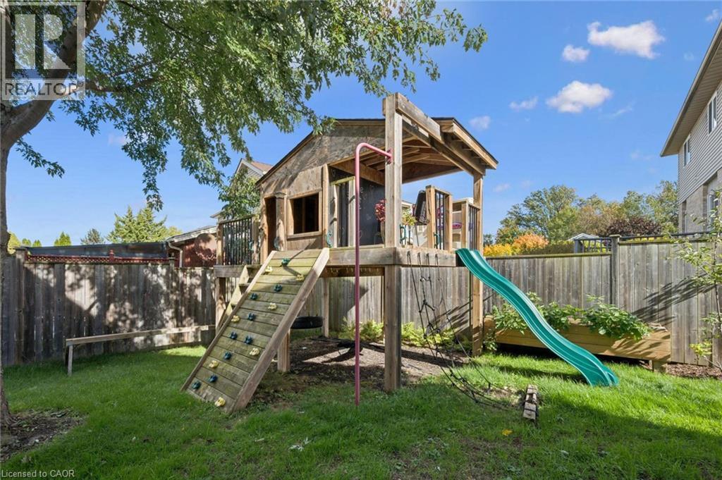 6 Branwood Place, Kitchener, Ontario  N2A 4C3 - Photo 35 - 40869635