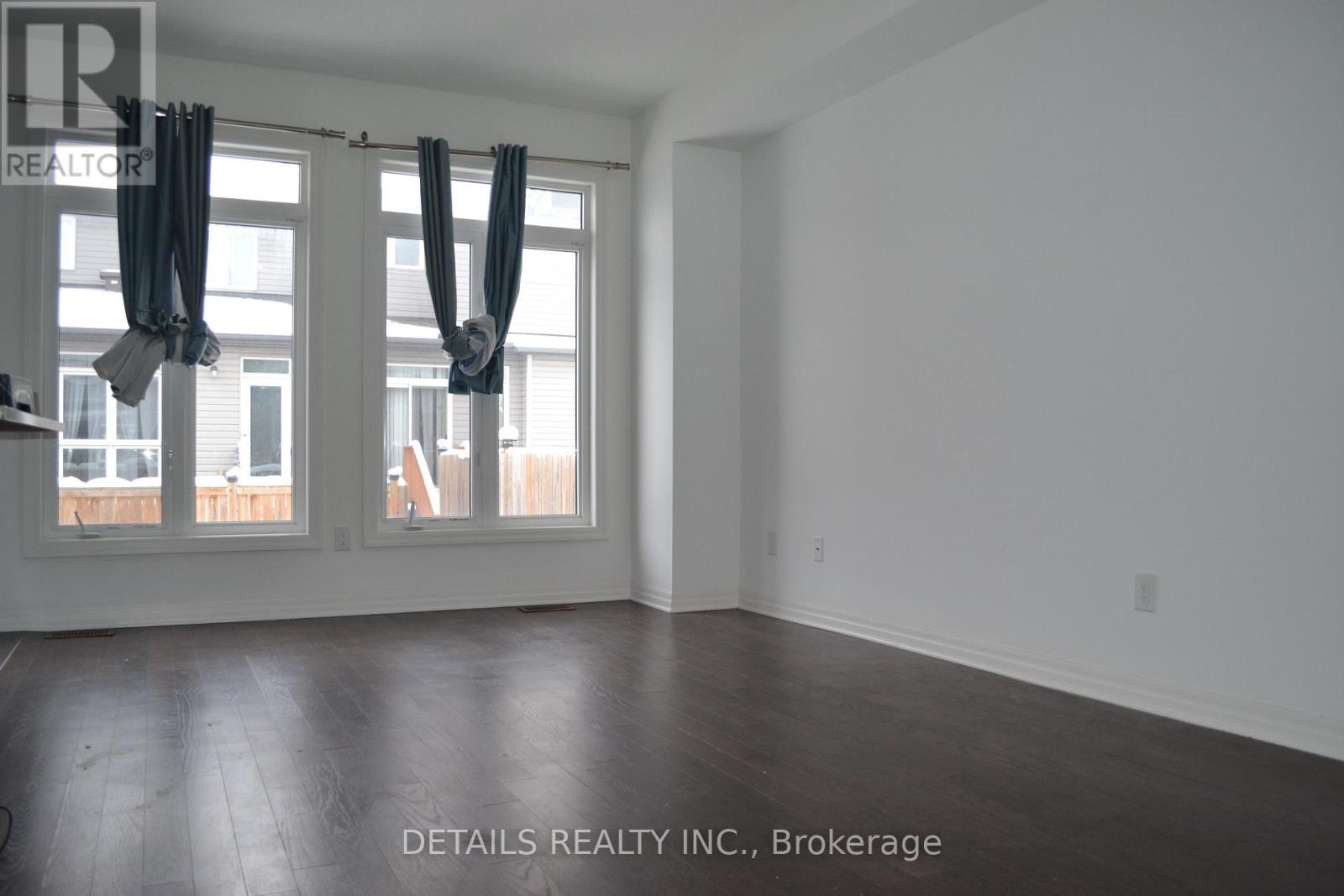 241 Overberg Way, Ottawa, Ontario  K2S 0V8 - Photo 4 - X13990820