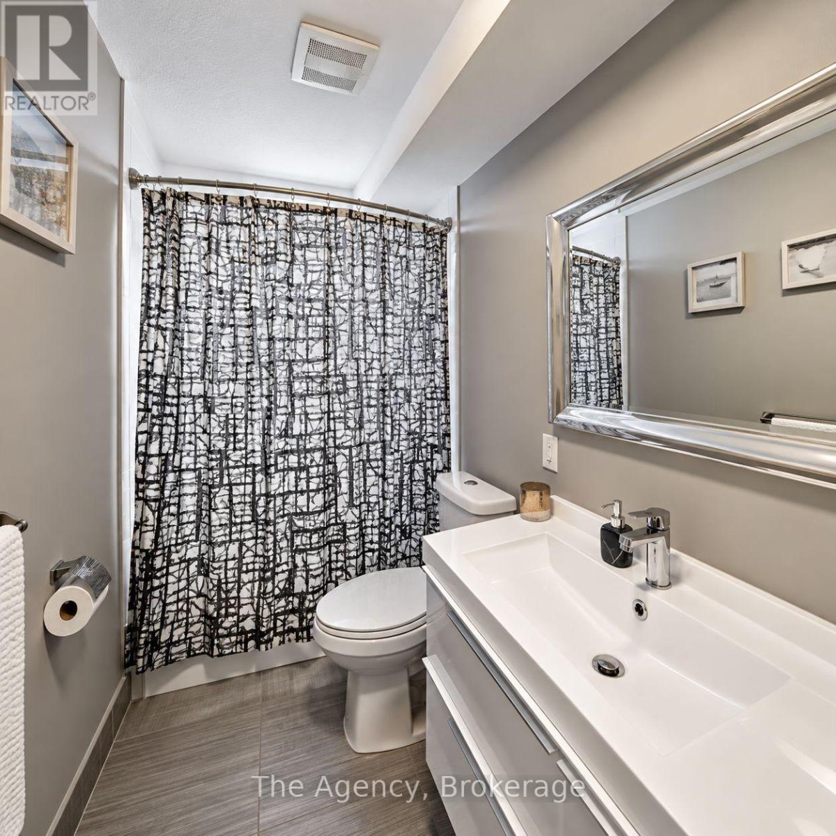 2 - 4538 Huron Street, Niagara Falls, Ontario  L2E 2H3 - Photo 12 - X13987324