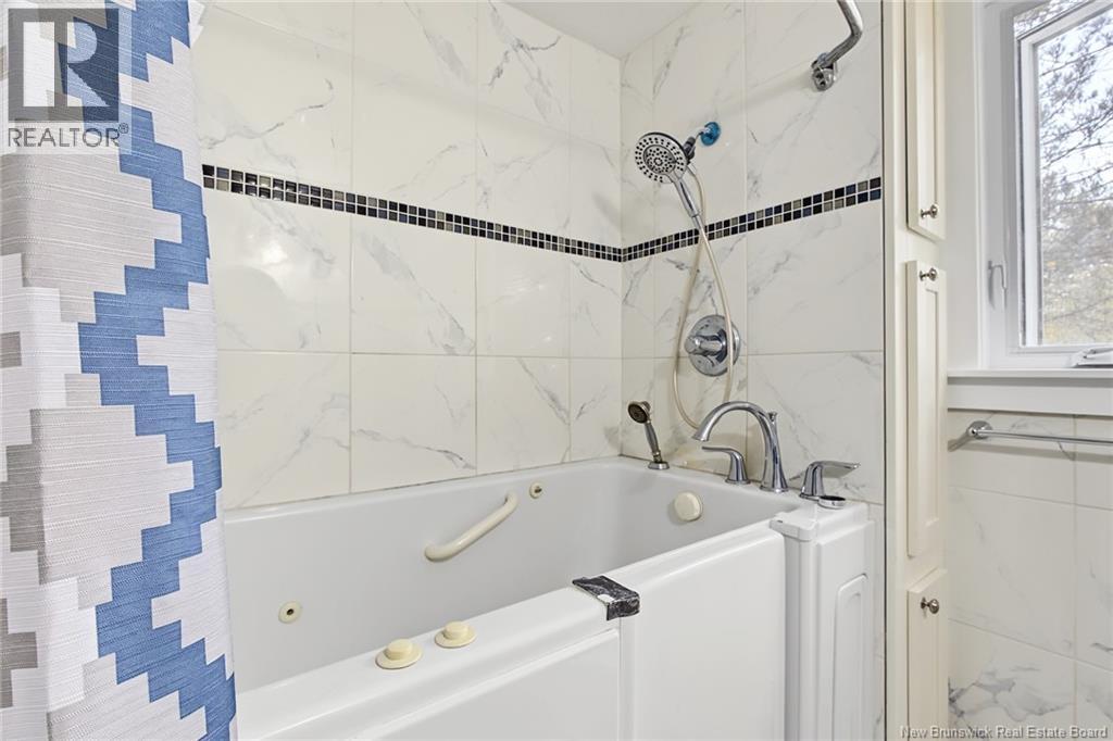 238 Bourque Lane, Fredericton, New Brunswick  E3B 7E3 - Photo 39 - NB149453