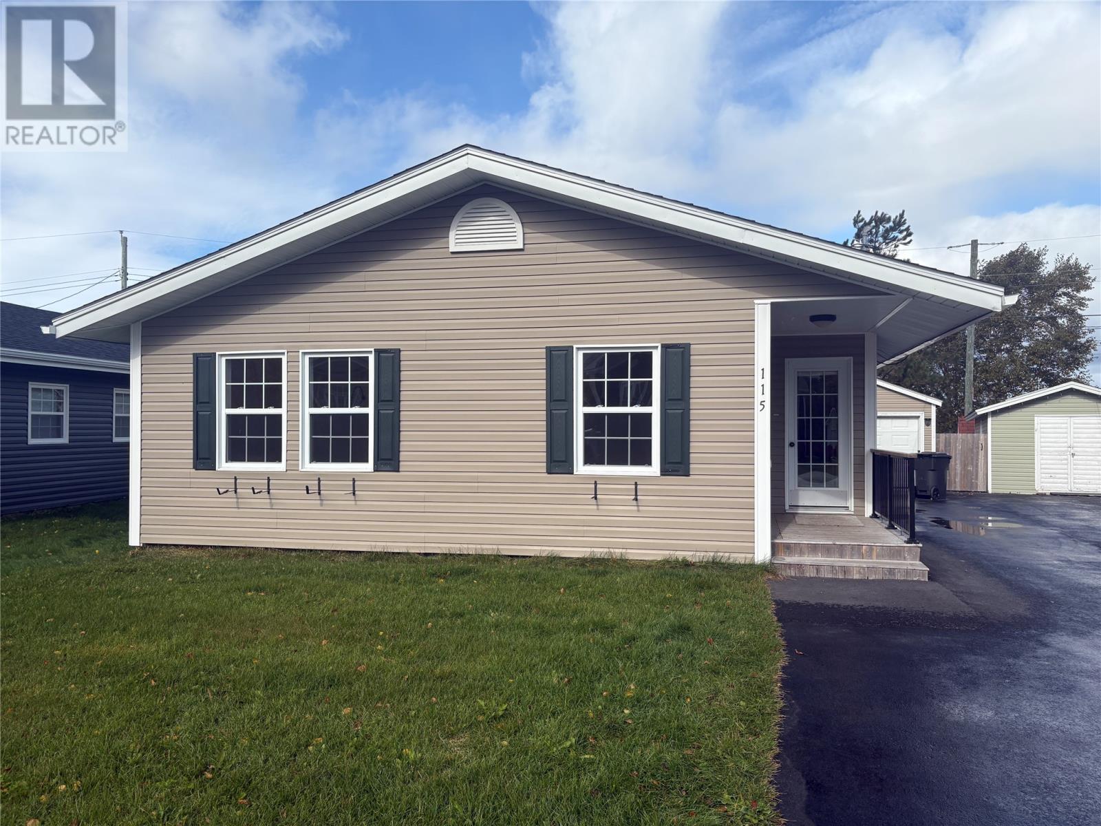 115 Ogilvie Street, Gander
