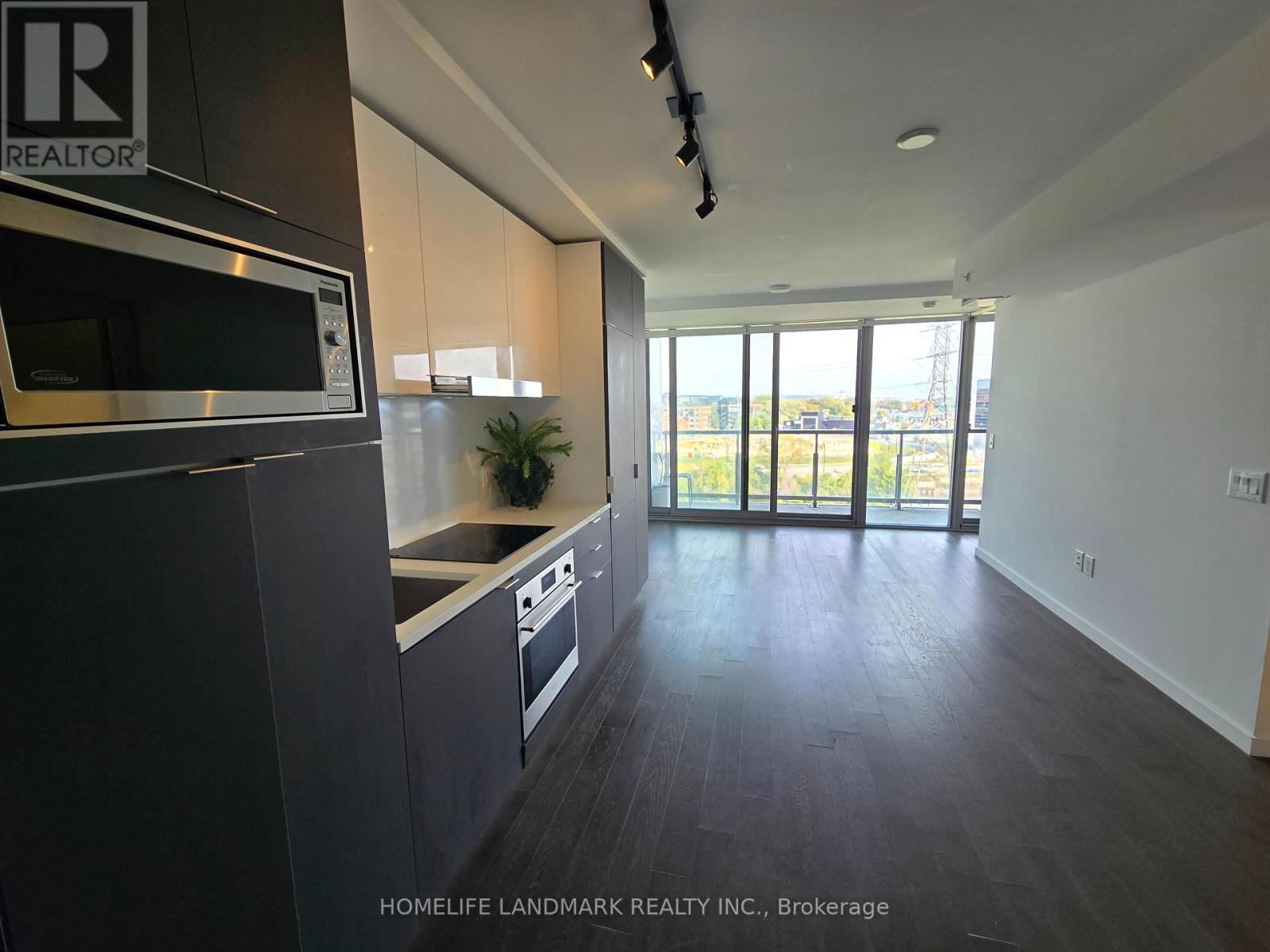 715 - 170 Bayview Avenue, Toronto, Ontario  M5A 0M4 - Photo 8 - C13973048