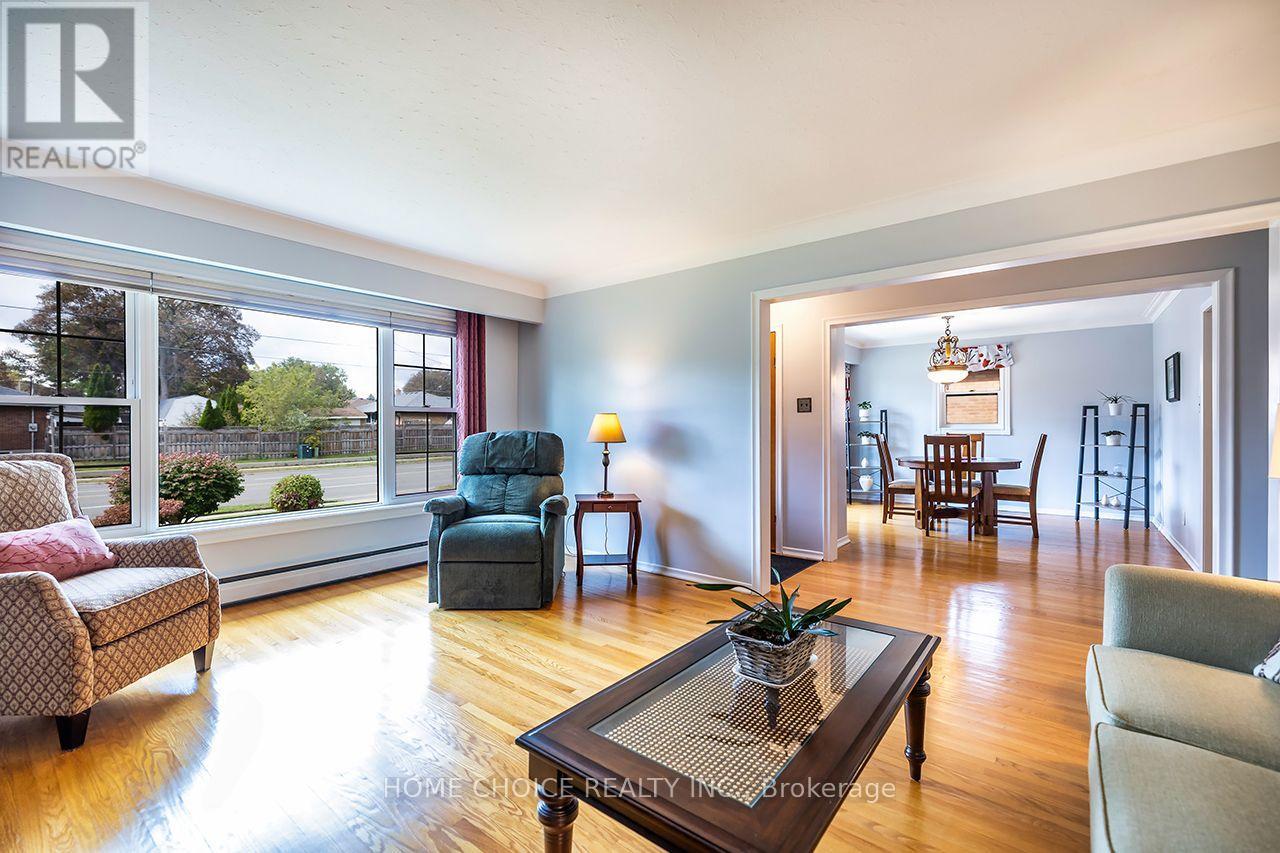 89 Harmony Road N, Oshawa, Ontario  L1G 6L1 - Photo 8 - E13991258