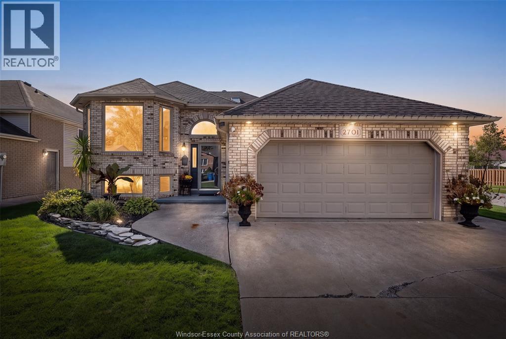 MLS# 26025051: 2701 CAPPELLETTO ROAD, Windsor, Canada