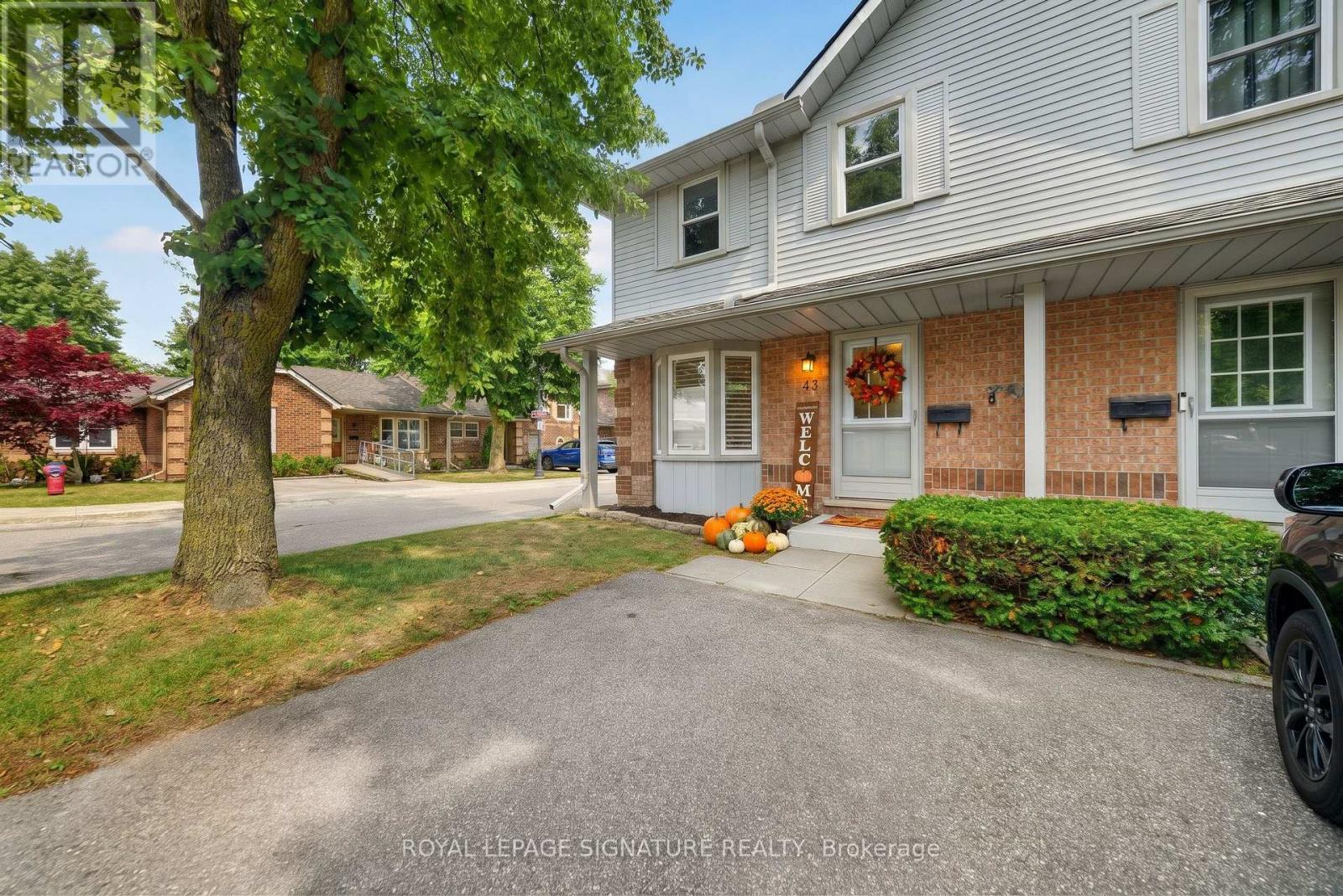 43 - 180 Marksam Road, Guelph, Ontario  N1H 8G5 - Photo 2 - X13947330